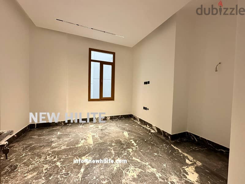 Four bedroom apartment available for rent in Daiya 10