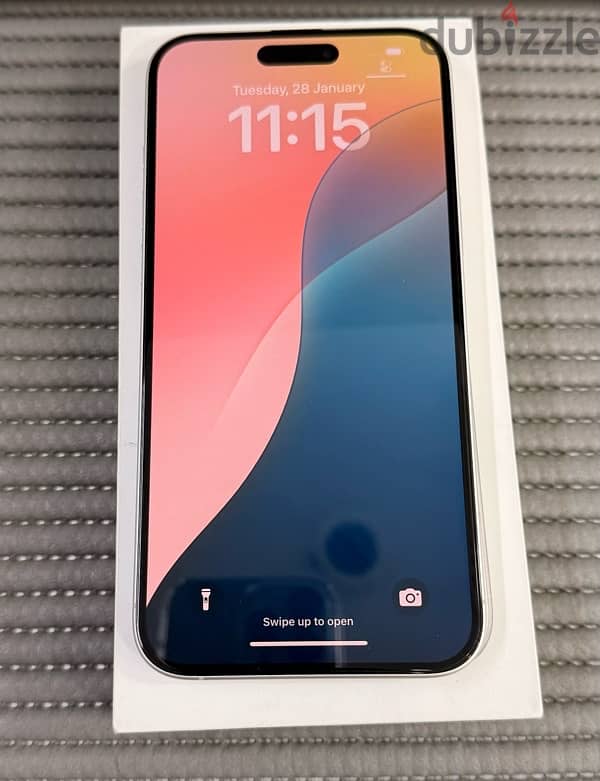 iPhone 16 Plus 5G 128 GB White 1 Month Used Only! 4