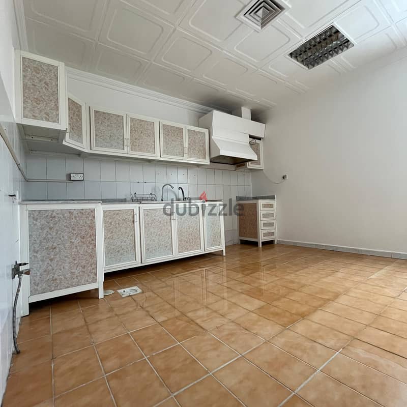 Apartment for rent in Surra, Block 6 5