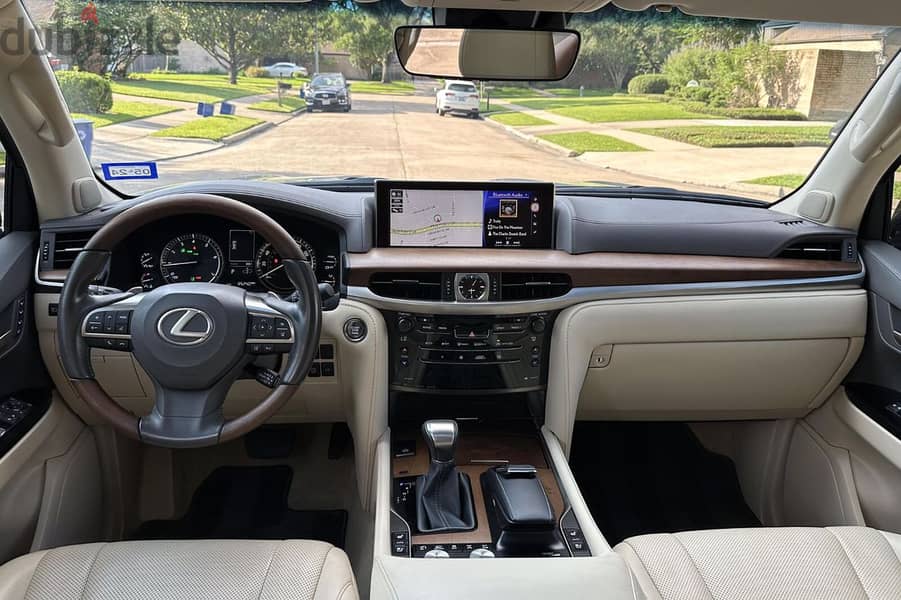 Lexus LX 570 2019 3