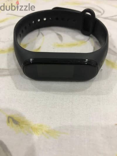 mi band 4 for sale.