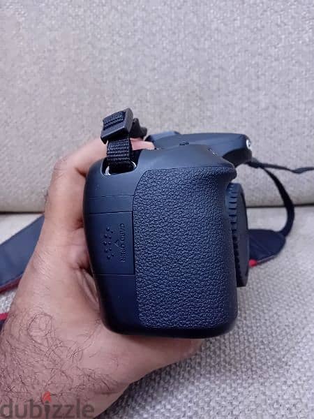 Canon EOS 70D Body 3