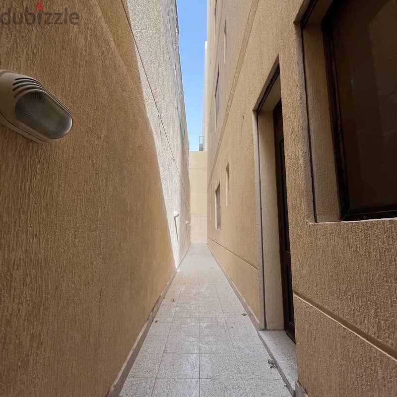 Basement with yard for rent in Al-Fanitees, Block 7 11