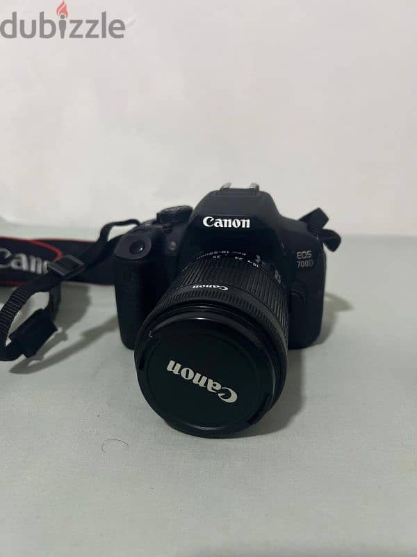 Canon EOS 700D Shutter Count 2555 only. 1