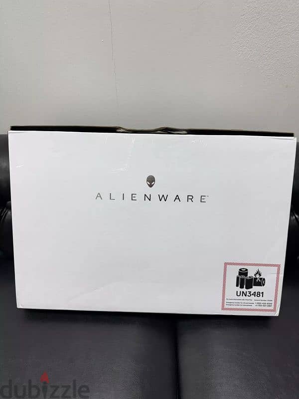 Dell Alienware M18 R2 18" QHD i9-14900HX 32GB DDR5 1TB SSD RTX 4070 0