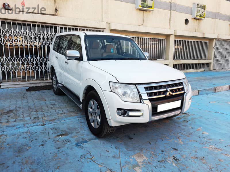 Used Cars for sale Monthly installments - Pajero 2020 1