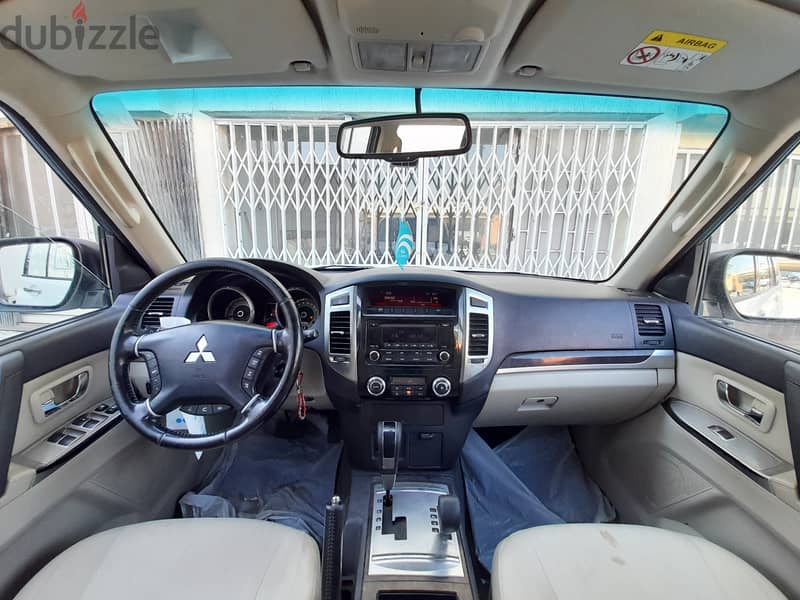 Used Cars for sale Monthly installments - Pajero 2020 6