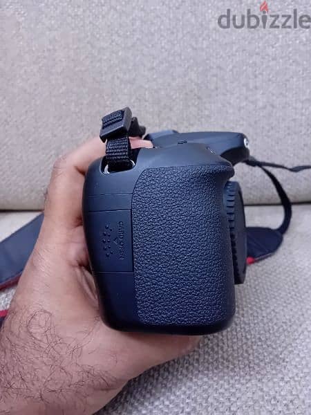 Canon EOS 70D Body 4