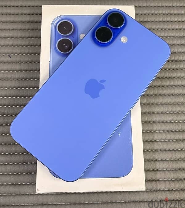 iPhone 16 5G 128 GB Blue 10 Days Used only! 3