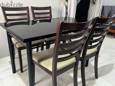 Dining table with 4 matching chairs