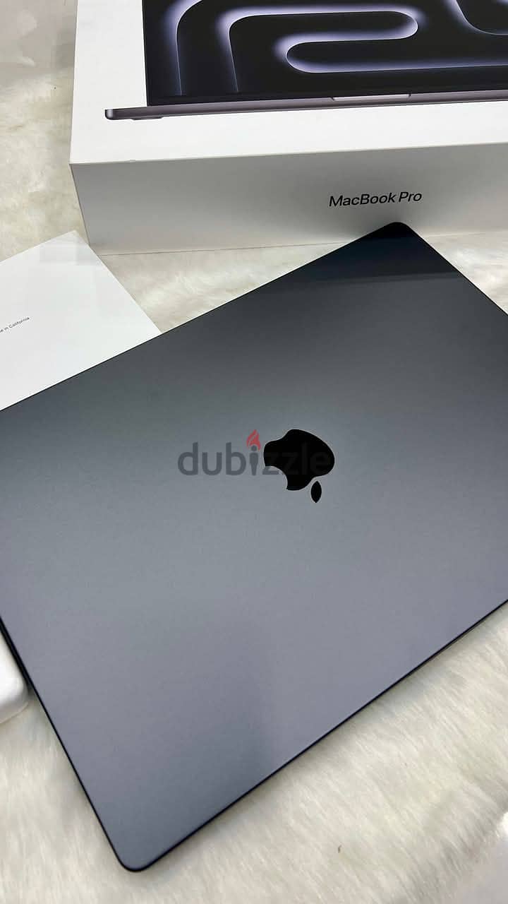 Macbook pro 16 M4 48GB RAM 1TB 1