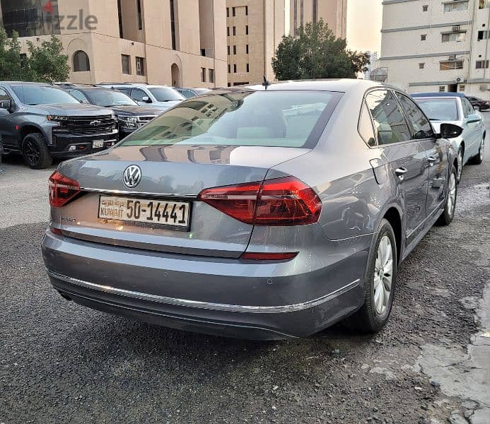 Volkswagen Passat 2017 4