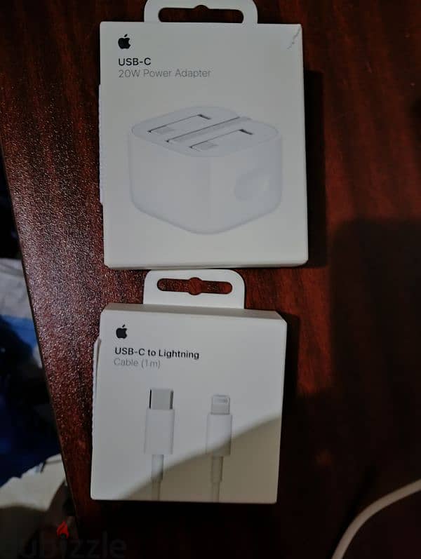 iPhone charger 20w adapter and type c cable new just open 3