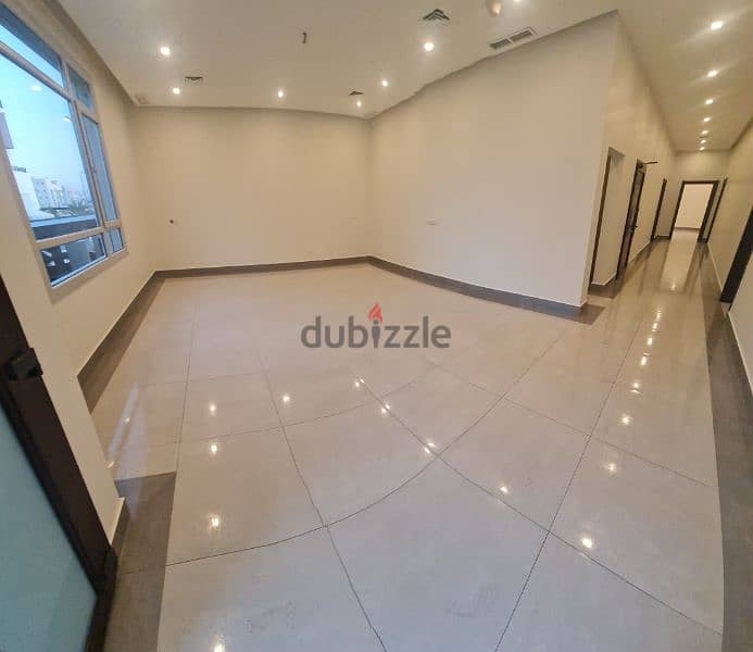 very nice super clean ground floor in Abu Fatera 2