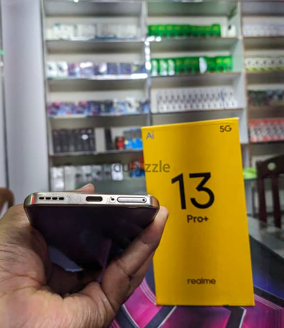 Realme 13 pro plus 12gb ram 256gb 1