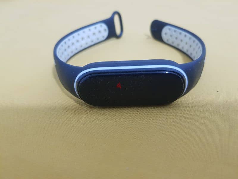 MI band 4 with charging cable for sale 0