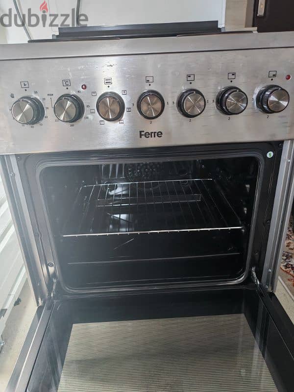 almost new electrical Ferre oven 1