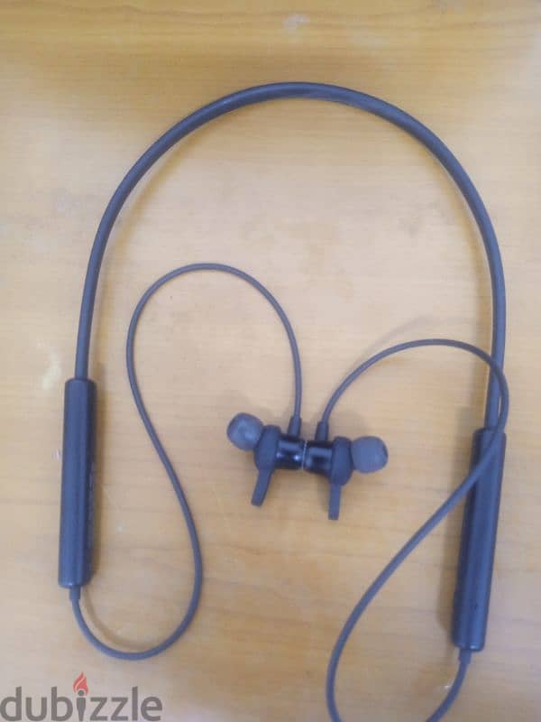 Nokia Nickband & Fineblue Headphone 1