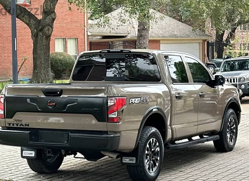 Nissan Titan 2021 Sport 4