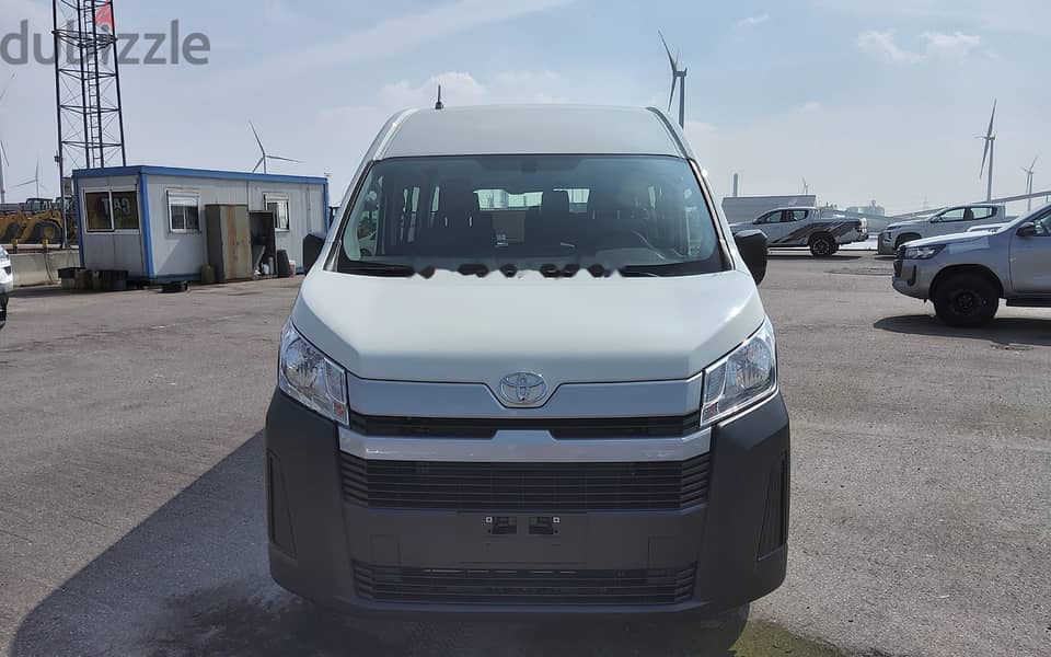 Toyota Hiace 2024 For Rent 5