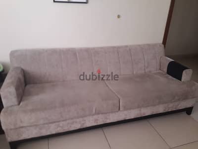 SAFAT HOME sofa set (3 and 2 seater), good condtion for immediate sale