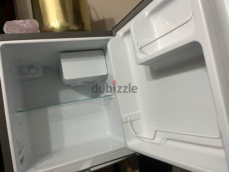 Hisense personal small fridge for sale 2