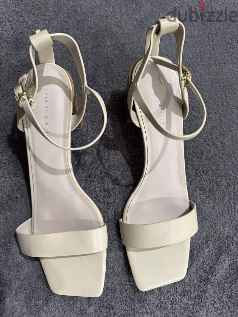 Charles & Kieth- Sandals Beige Wooden Type Heels 2