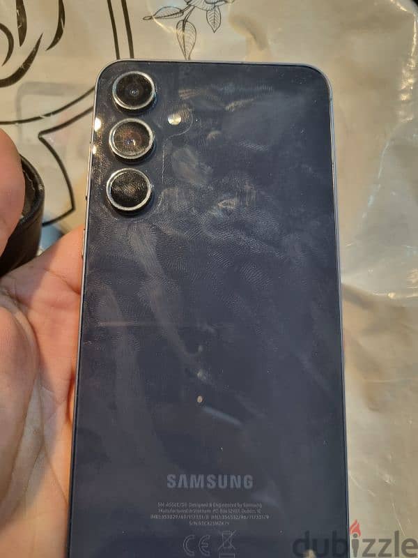 samsung a55 256 like new  5g last 73 no send watsapp 4