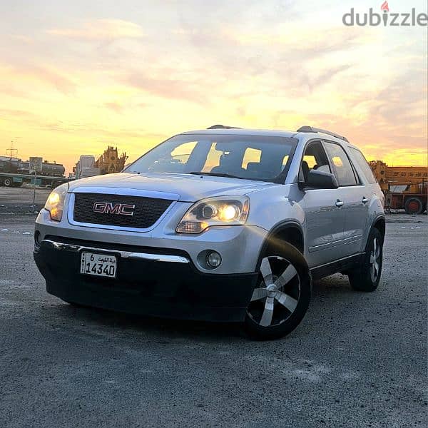 Super Clean GMC Acadia 0