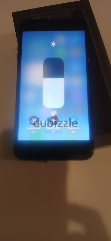 I phone 8 pulse 256 GB 3