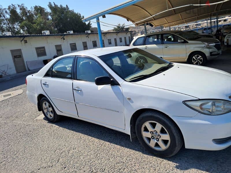 Toyota Camry 2004 3