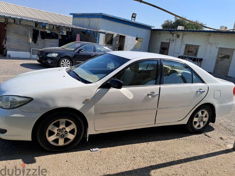 Toyota Camry 2004 4