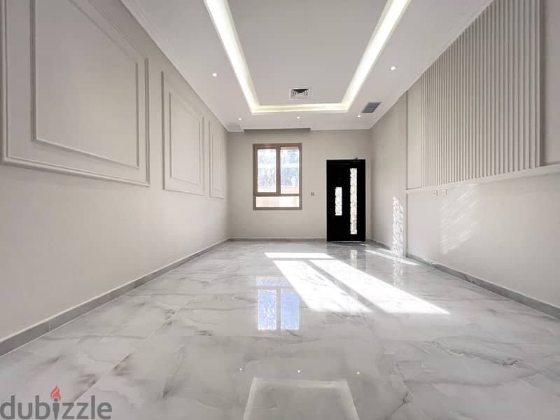 Salwa - brand new 3 bedriooms apartment 0