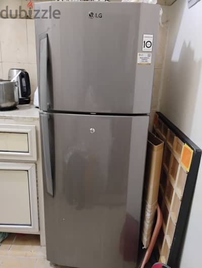 240 litters LG refrigerator for sale