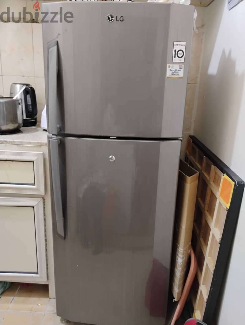 240 litters LG refrigerator for sale 0