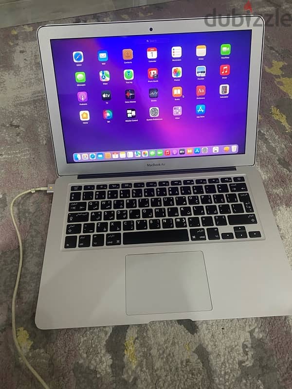 MacBook Air 2015 core i5 256gb ssd 4gb ram 7