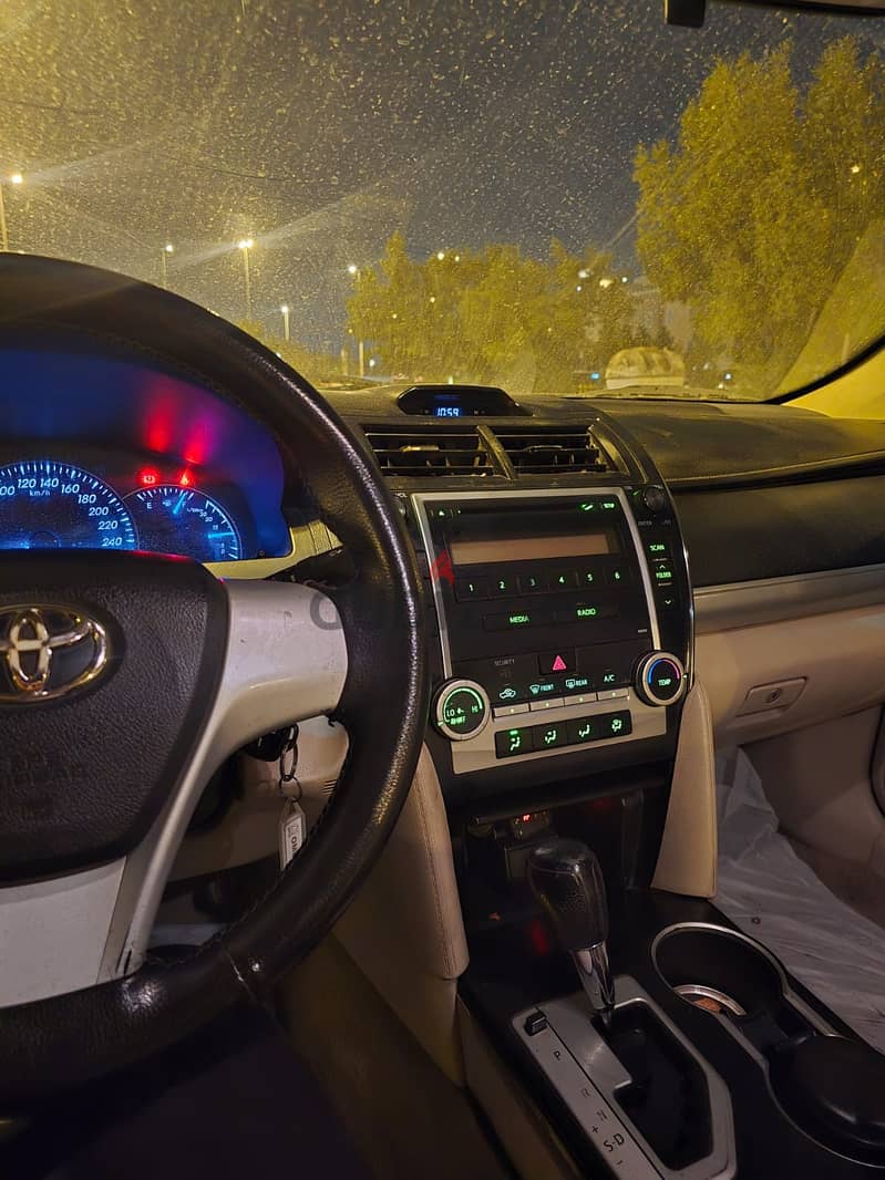 Toyota Camry 2015 5