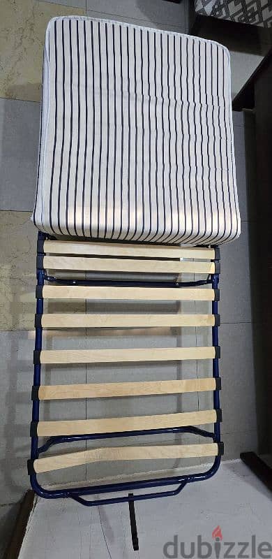 Folding Bed 2