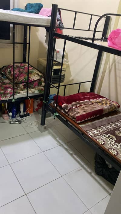 Bed space rent for Bachelor in Farwaniya block 3 , street 57