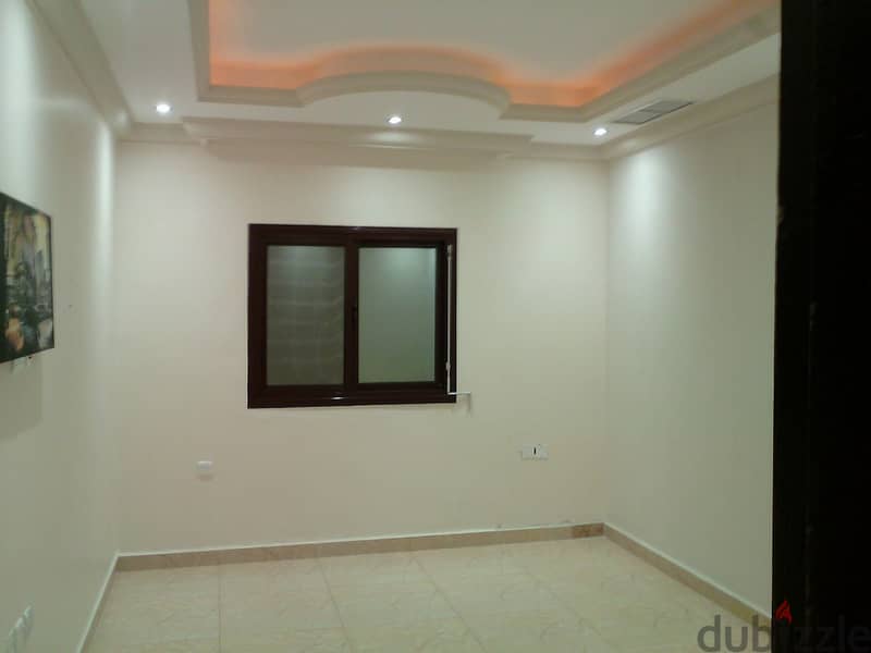 Nice 2 bedrooms apt in abu fatira with terrace. 0