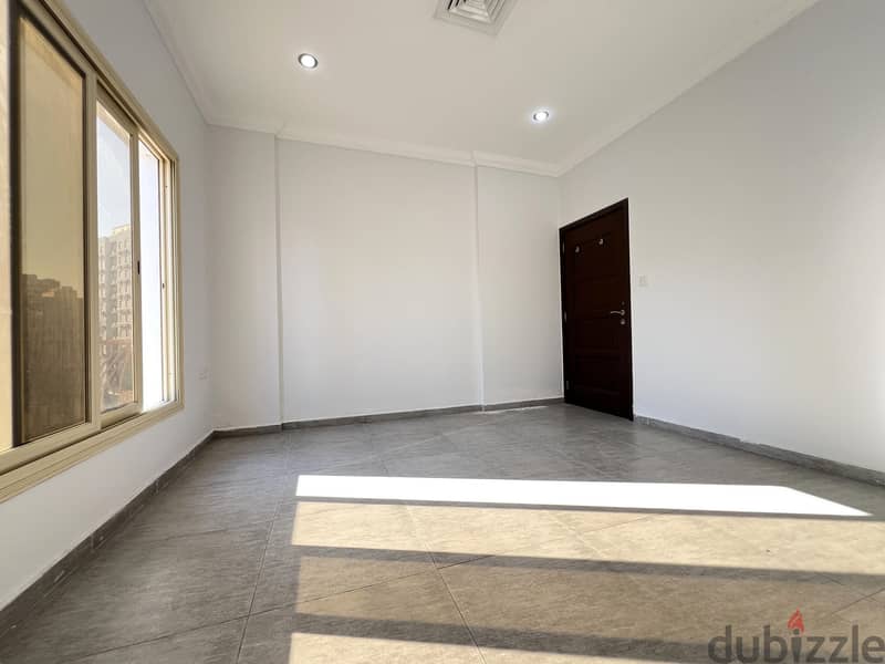 Salmiya - nice 3 bedrooms apartment w/common pool 5