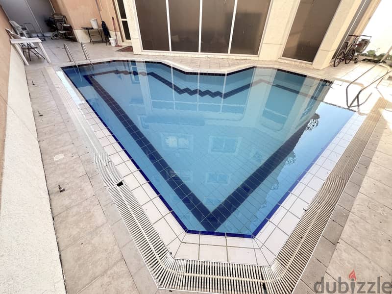 Salmiya - nice 3 bedrooms apartment w/common pool 10