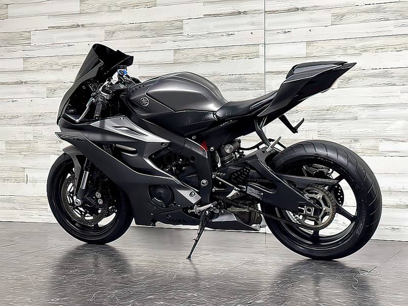 2018 Yamaha R6  (+97466574363) 0