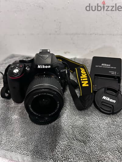 NIKON D5300