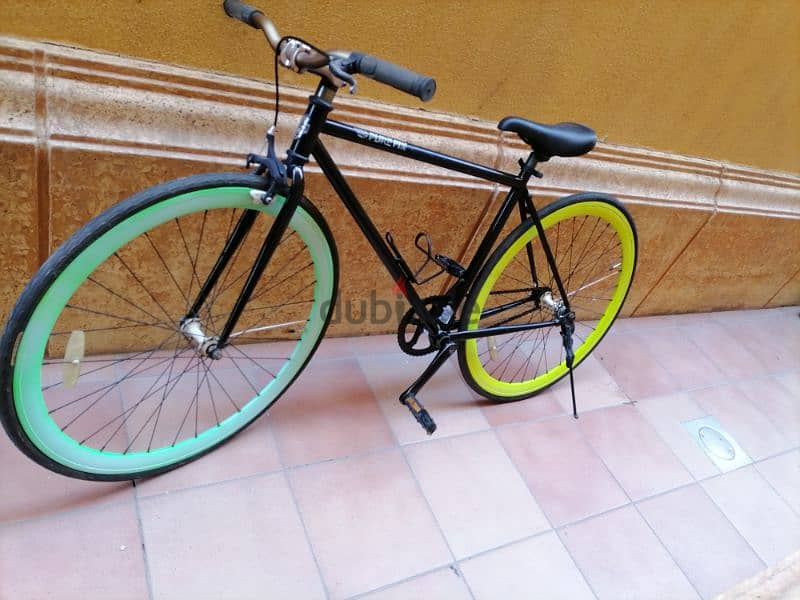 28 size bicycle for sell. 1