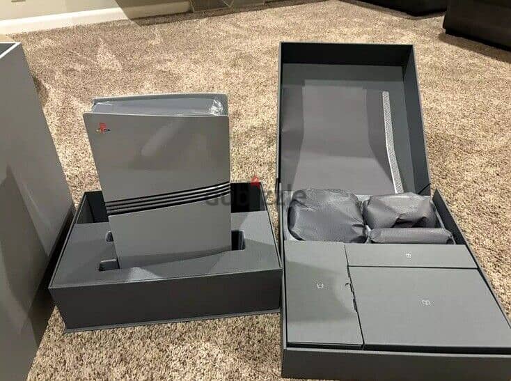 PlayStation 5 Pro Console - 30th Anniversary Limited Edition 3