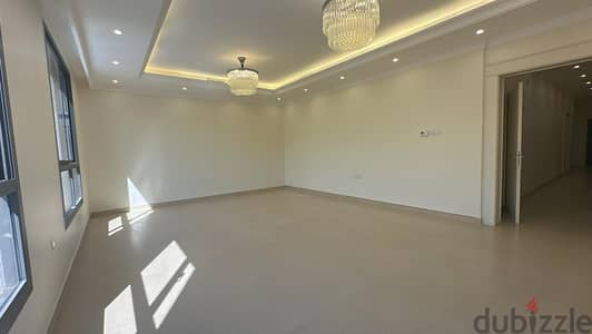 Modern 4 Bedroom in Abu Fatria