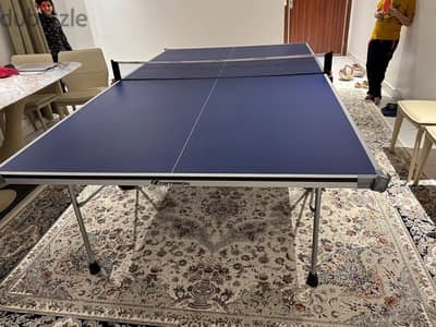 Almost New Tennis Table