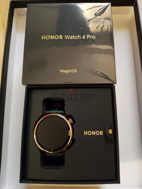 honor watch 4 pro , new not used , gold/green strap 1