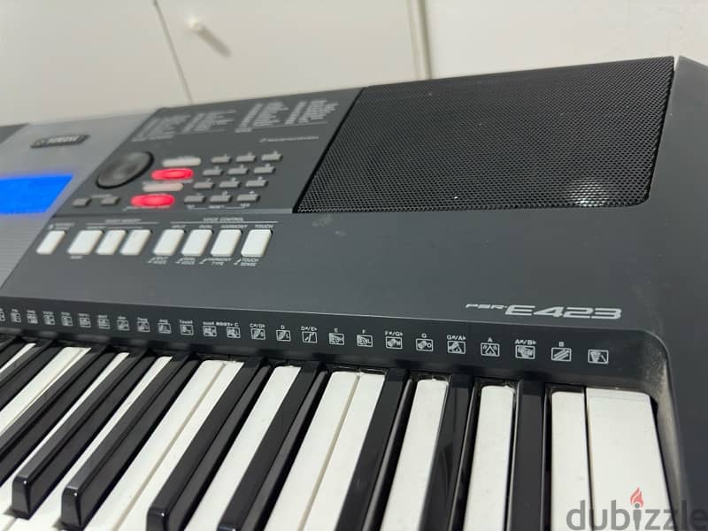 yamaha keyboard e423 1